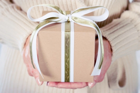 Что подарить мужу на рождество?